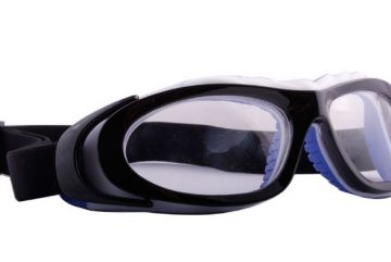 87 n 360x241 - قیمت انواع عینک شنا طبی